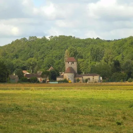 Comfortable In A Wooded Area Saint-Clair-sur-l'Elle