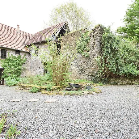 別荘 Comfortable In A Wooded Area Saint-Clair-sur-l'Elle