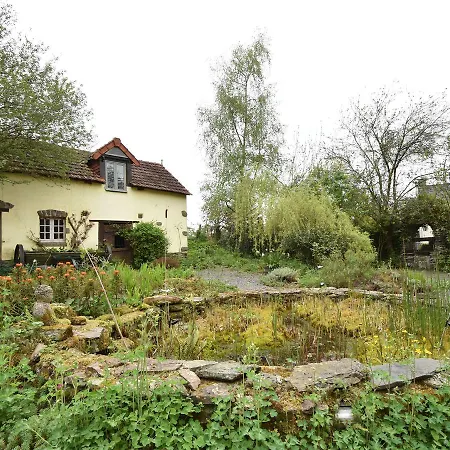 別荘 Comfortable In A Wooded Area Saint-Clair-sur-l'Elle
